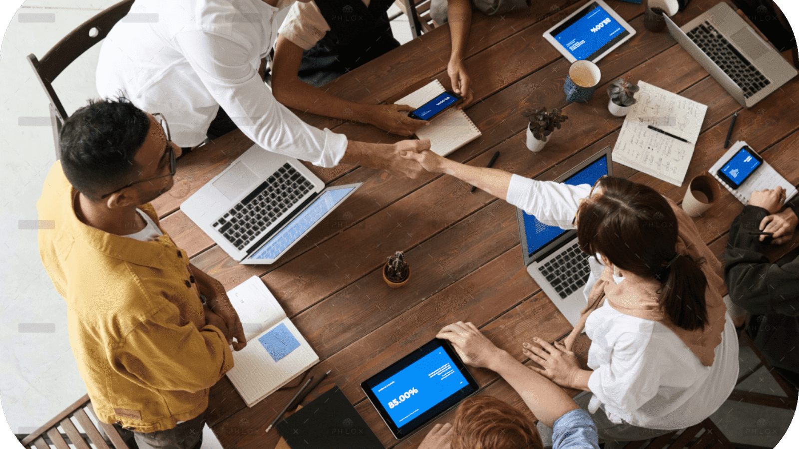 demo-attachment-2100-pexels-fauxels-3183172